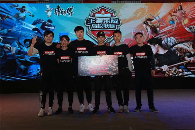 9月1日官 9月1日官