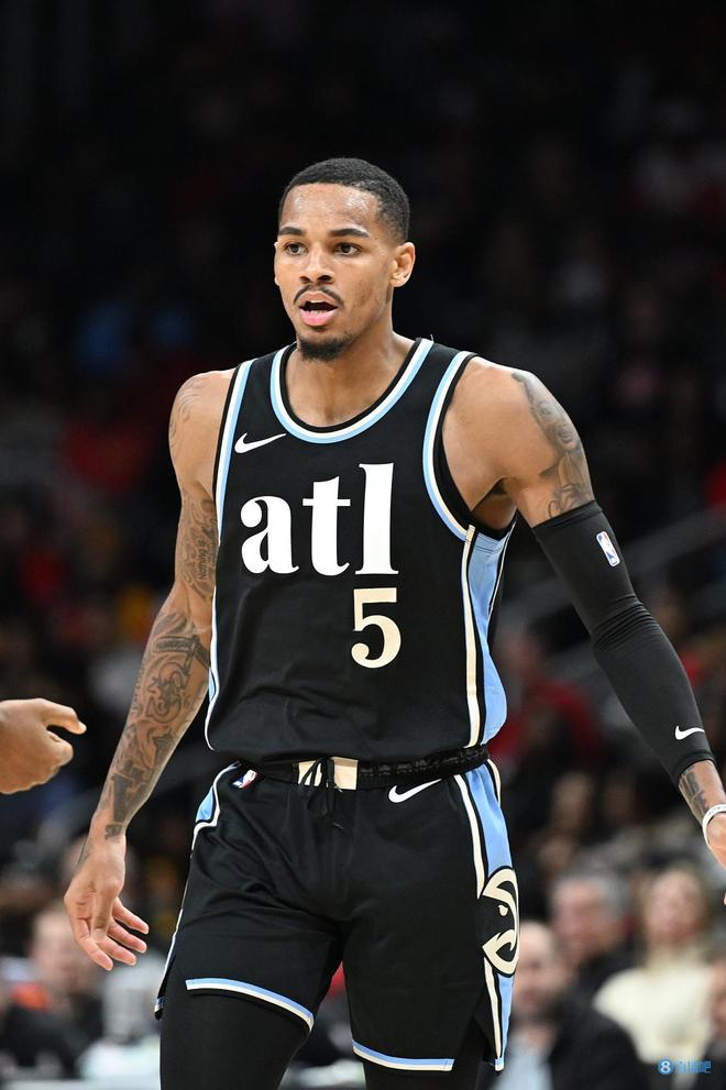 持着高水平 持着高水平