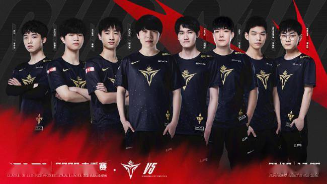 得了荣誉 得了荣誉