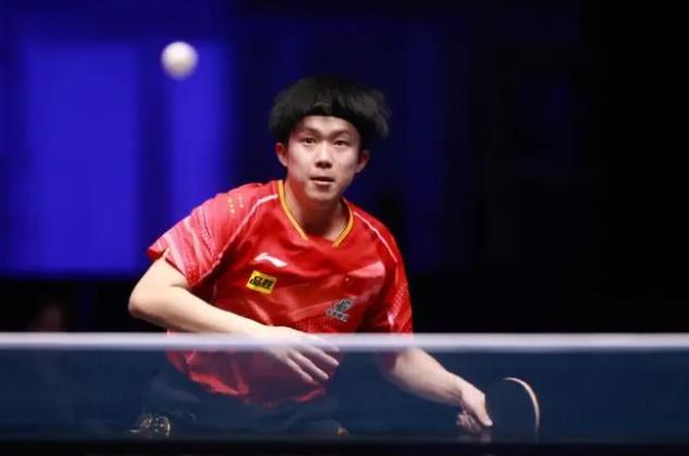 广泛讨论和 广泛讨论和