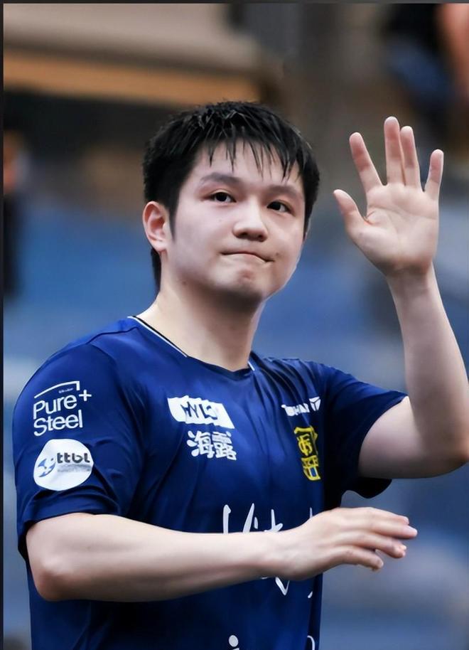 学的校园充 学的校园充