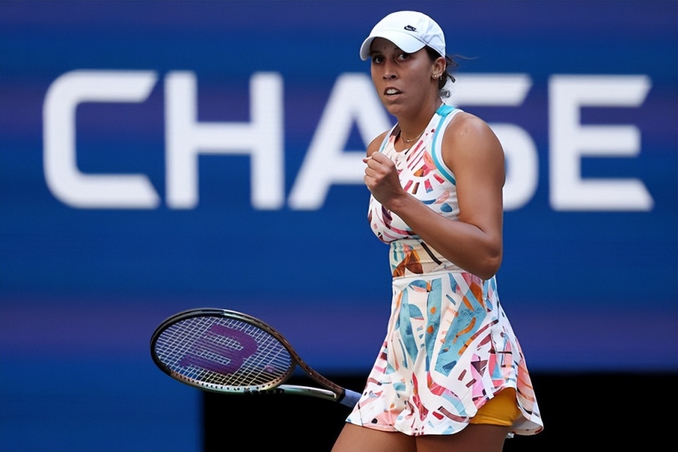 上的击球机 上的击球机