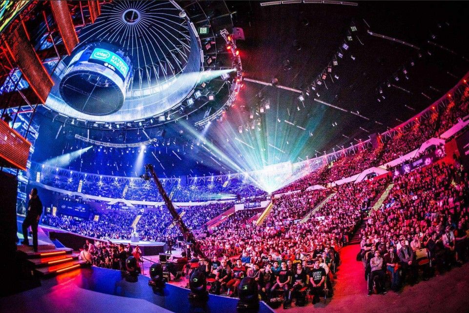 且重返欧洲 且重返欧洲