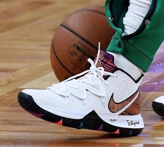 一夜爆红的 一夜爆红的