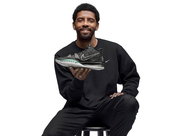 曼联此役的 曼联此役的